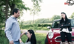 Deutsche notgeile milf flirttet mit mann nach autounfall