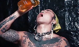 YOSHIKAWASAKIXXX - Asian Yoshi Kawasaki Drinks His Own Pee