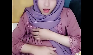 crossdress hijab solo